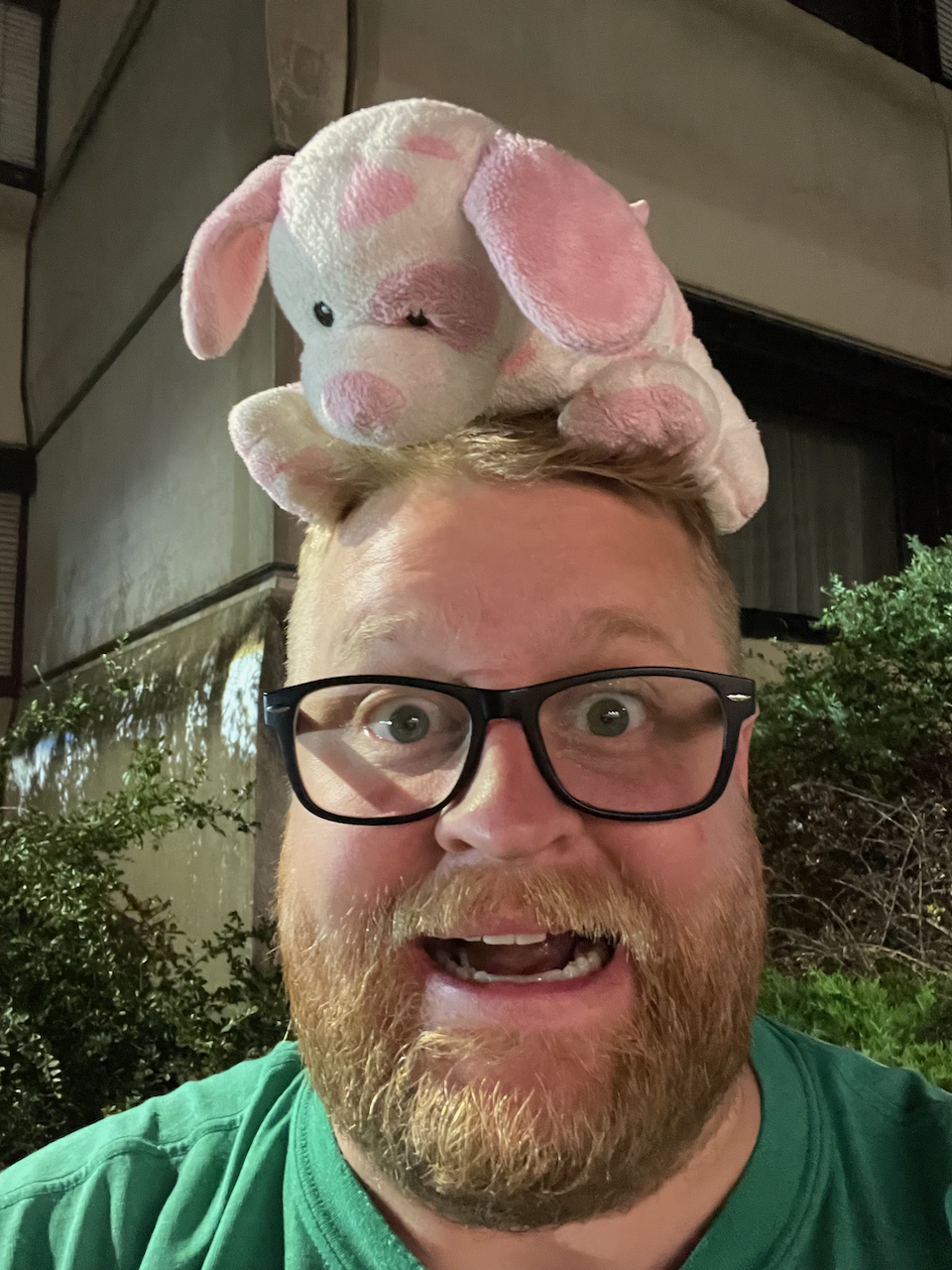Traveling with ADHD: A Dad's Honest Take on Managing Focus, Family, and Full-Time Travel