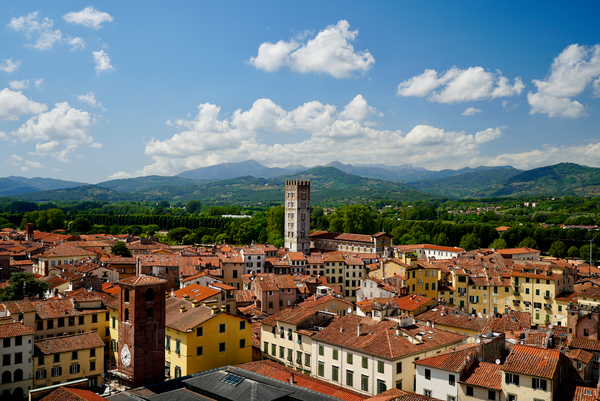 Lucca, Italy: Our 10th Anniversary, Harper's 3rd Birthday, and Why We Never Want to Leave
